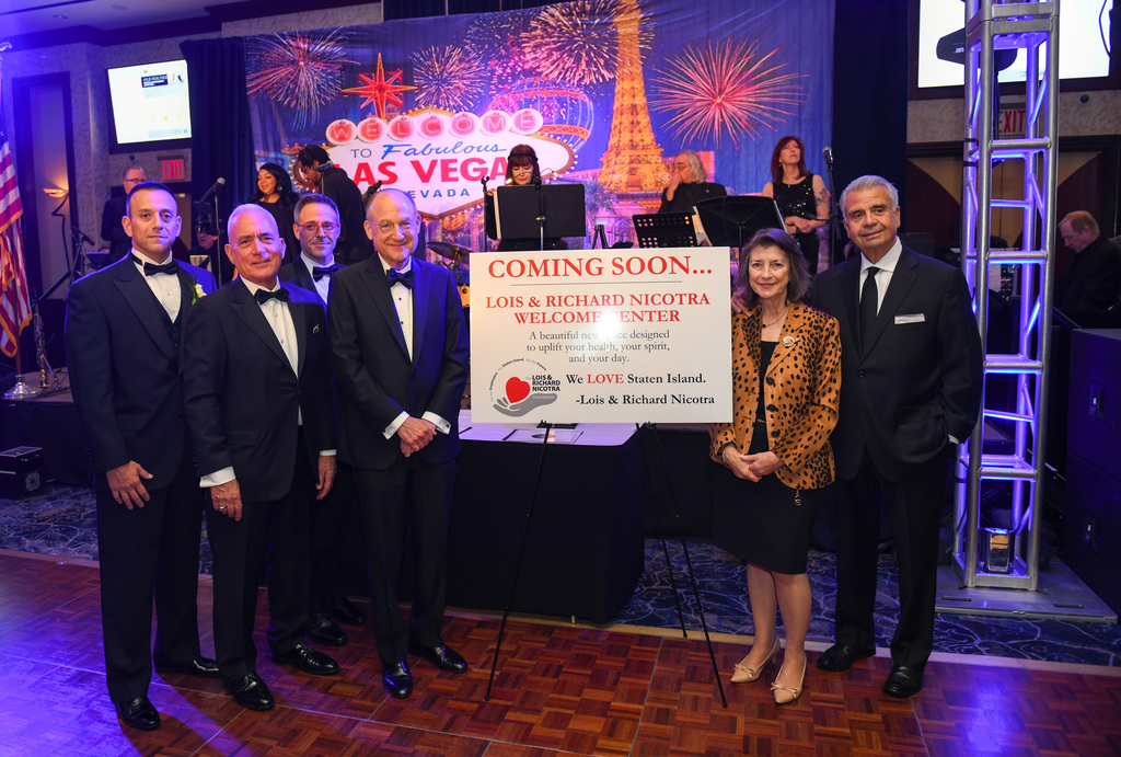 Scenes from the Richmond University Medical Center Foundation’s 19th Annual Gala, held at the Hilton Garden Inn on Nov. 1, 2025, one of the many food‑and‑hospitality spaces the Nicotras have built on Staten Island. From left: Bobby Urs, honoree; Daniel Messina; Dr. Francesco Rotatori, honoree; Tim Harrison; and Lois and Richard Nicotra. The evening unfolded inside a venue shaped by the same couple whose philanthropy now reaches from hospital lobbies to school cafeterias, a reminder of how often the Nicotras’ spaces become the backdrop for the borough’s biggest moments. (Steve White for the Advance/SILive.com)