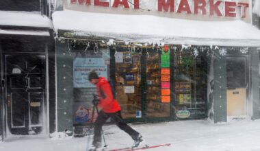 NYC Blizzard Forces Restaurants to Make Hard Decisions