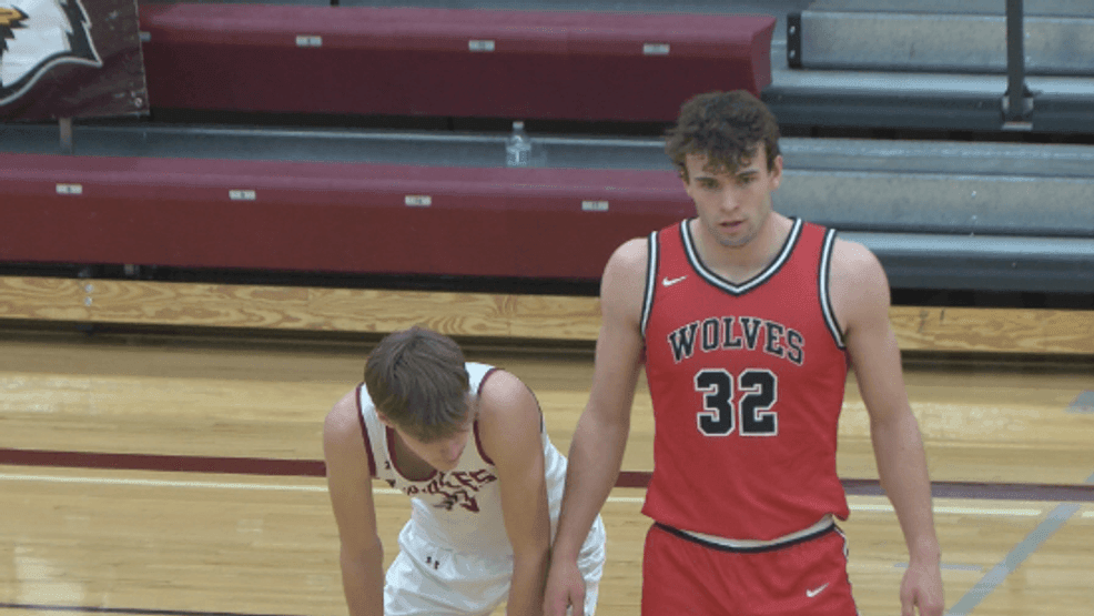 Manhattan Christian vs Three Forks.  2/10/2026. (Photo: Tommy Rooney/ NBC Montana)