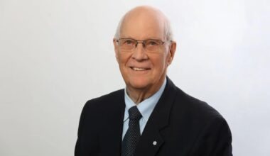 Queen’s remembers Principal Emeritus Bill Leggett