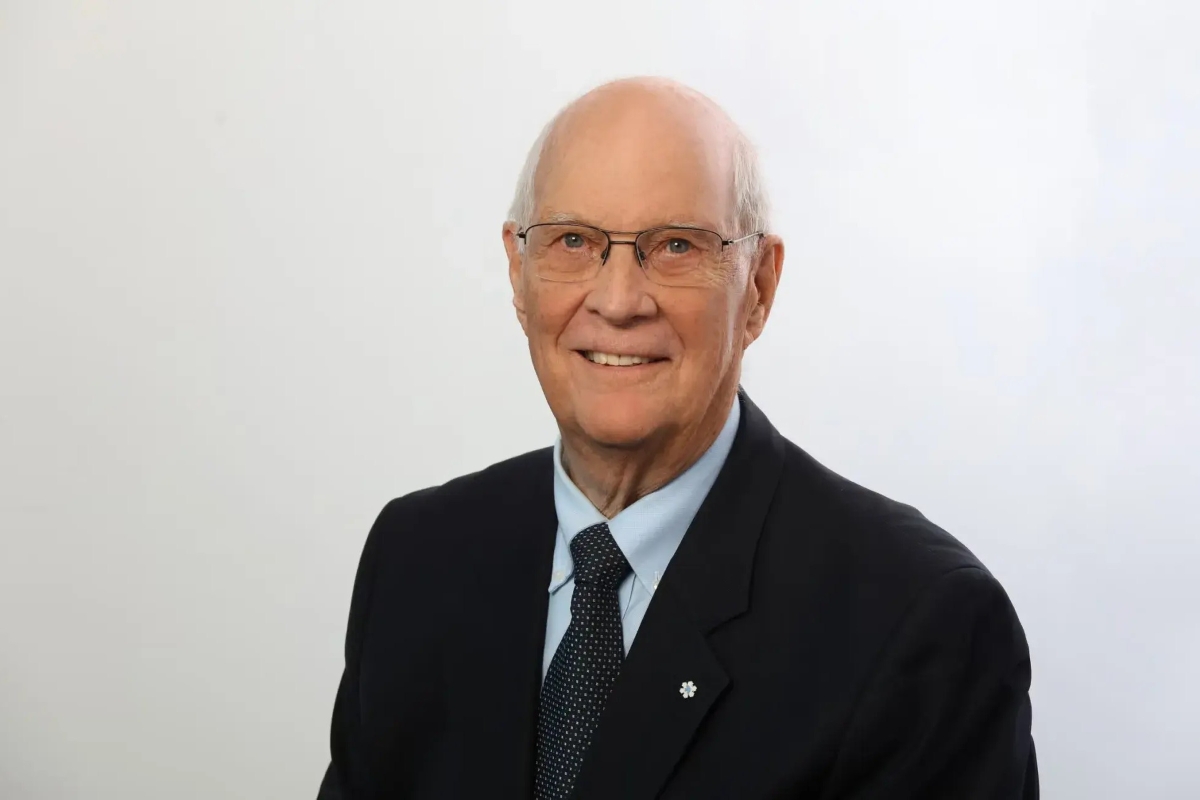 Queen’s remembers Principal Emeritus Bill Leggett