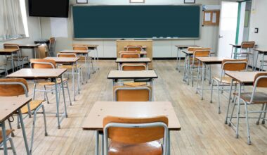 Student accused of sending antisemitic emails at Queens school