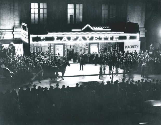 crowd-outside-the-lafayette-theatre-in-harlem-at-the-opening-of-22macbeth22-produced-by-the-wpa-federal-theatre-project-1936-schomburg-center.jpg 