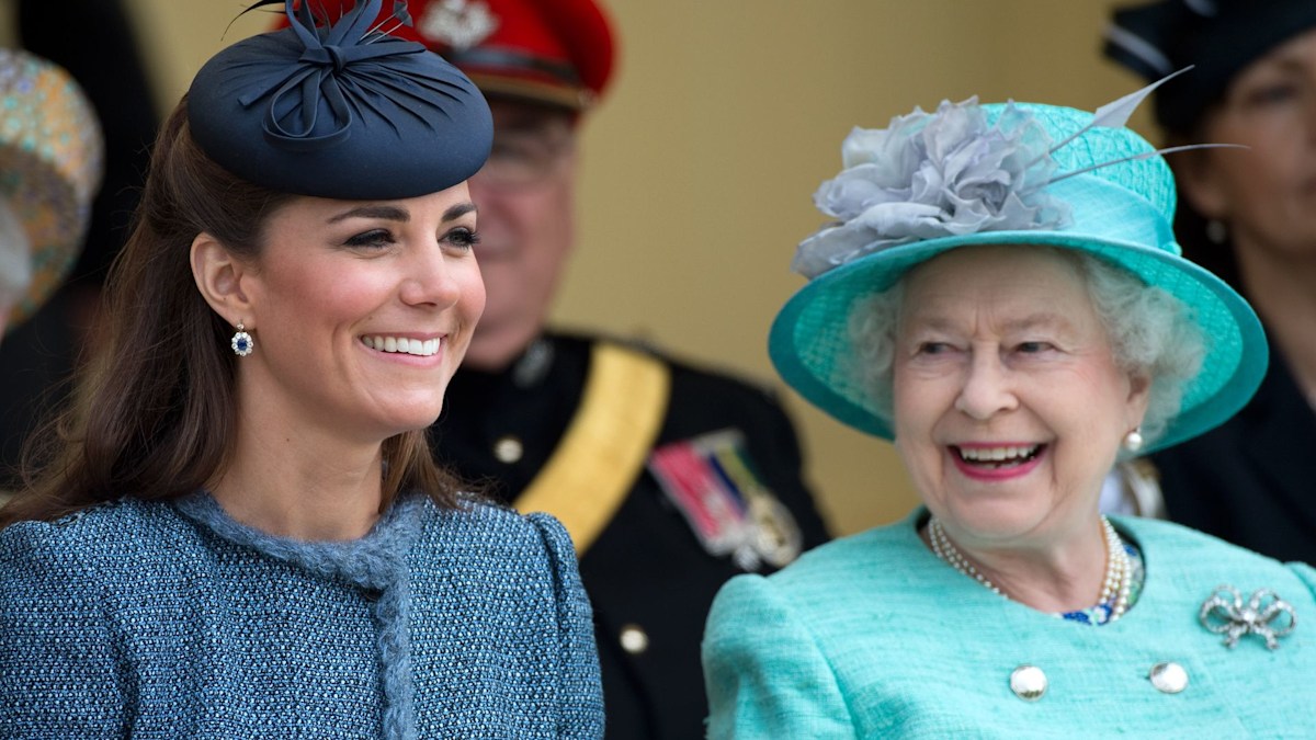 How Queen Elizabeth was 'looking out' for Princess Kate from early days