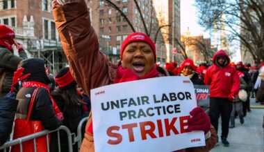 Striking Mount Sinai nurses approve a new contract but NewYork Presbyterian nurses reject a deal :: WRAL.com