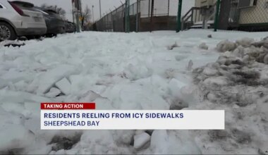 News 12 | Brooklyn | Sheepshead Bay residents say snow-covered sidewalks pose safety risk