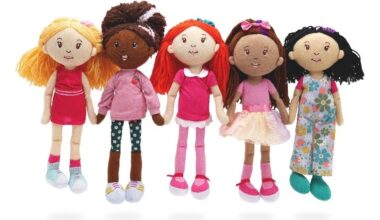 Crown Crafts’ Manhattan Toy® Relaunches Groovy Girls, Blending Nostalgic Charm with Modern Trends