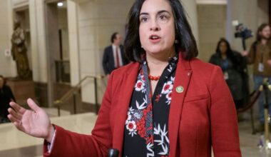 Republicans hope Supreme Court can stop new lines being drawn for NYC’s only GOP House seat :: WRAL.com