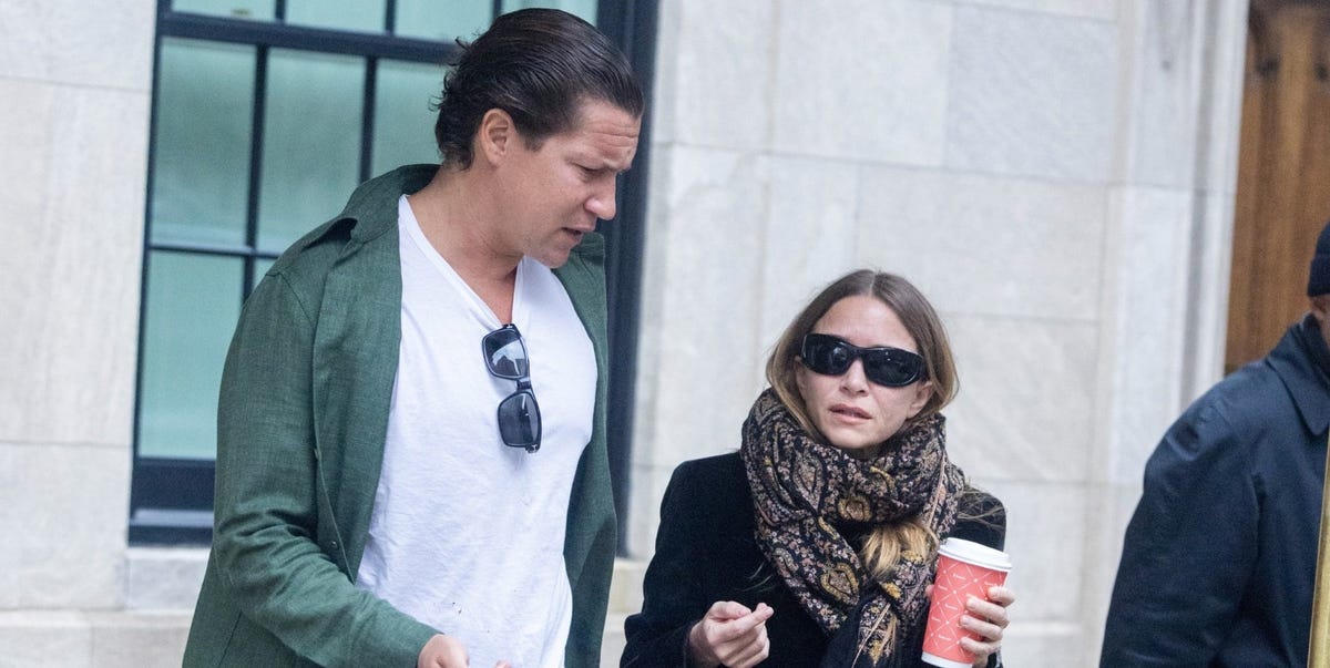 Mary-Kate Olsen Solidifies Fashion Girls' New York City Uniform