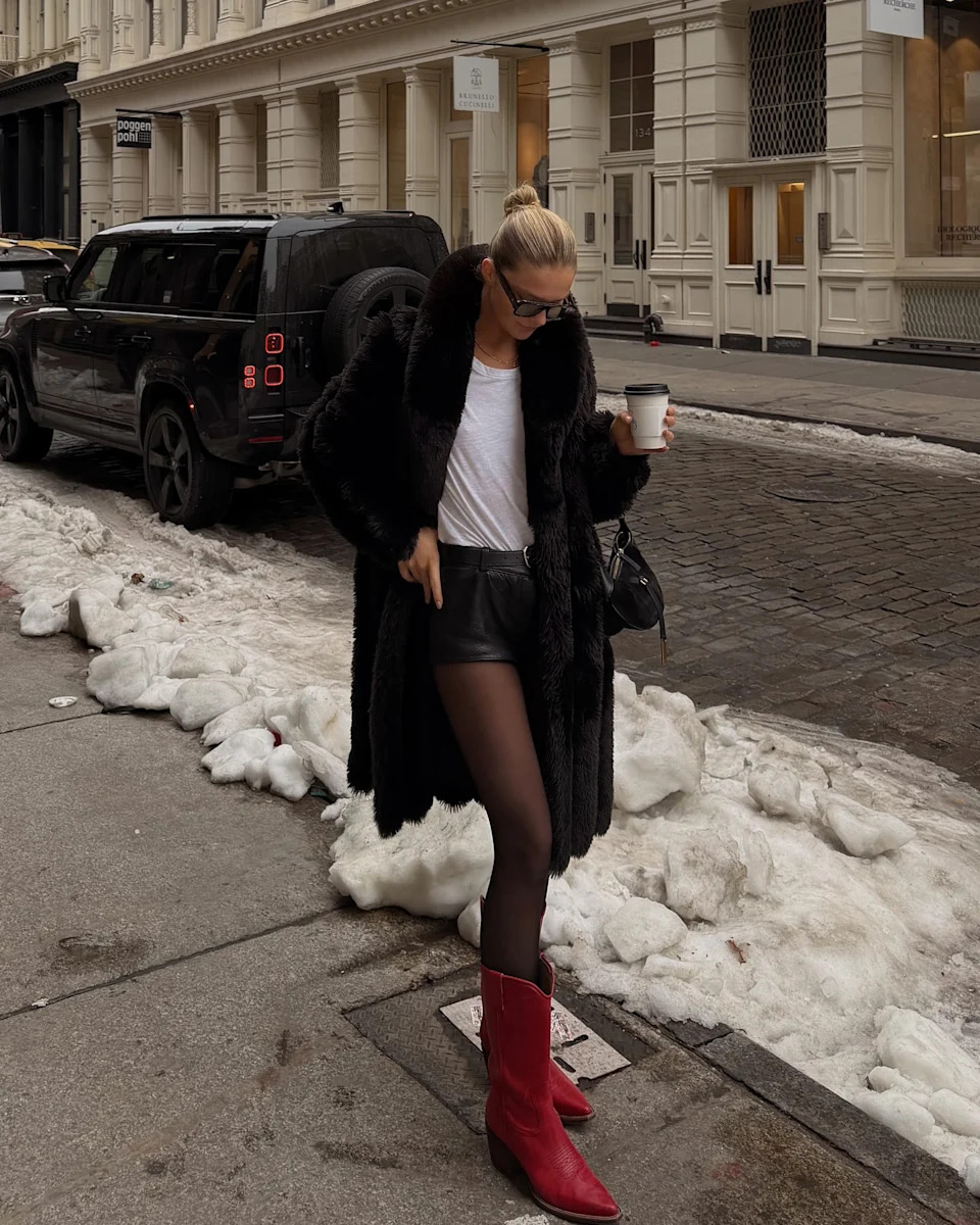  <span class="wp-caption-text">Ellie Thumann / Instagram</span>