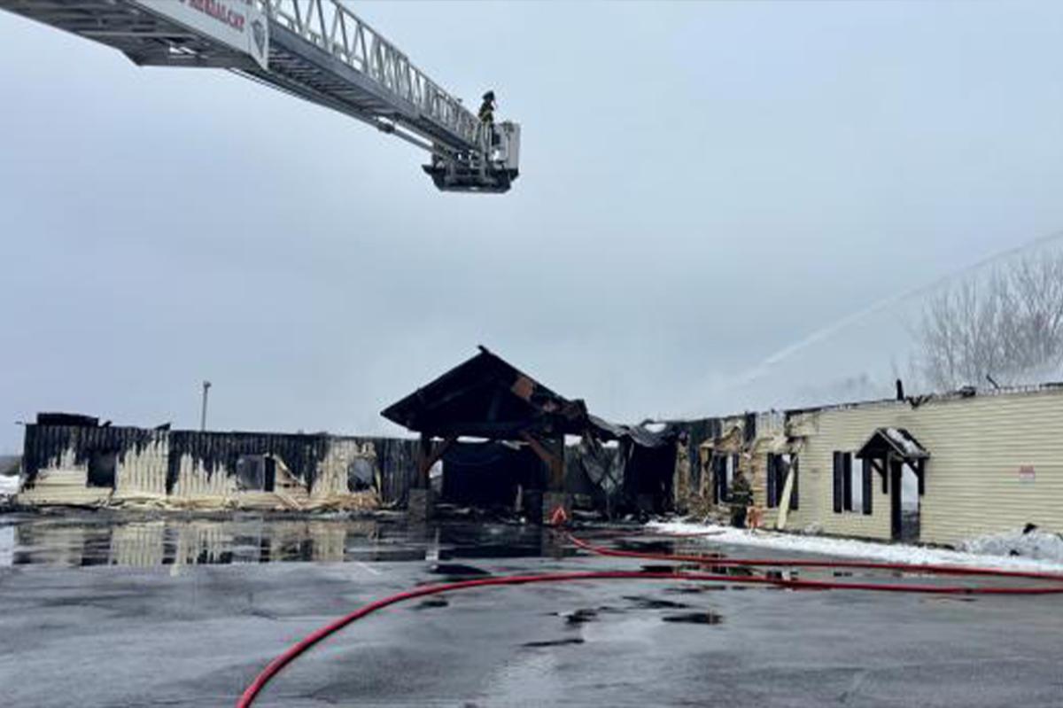 NY church explodes after freak gas leak, injuring firefighters, pastor: police