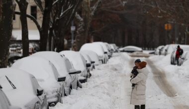 Storms threaten to pummel East Coast as blizzard warnings issued in New York, New Jersey and Connecticut