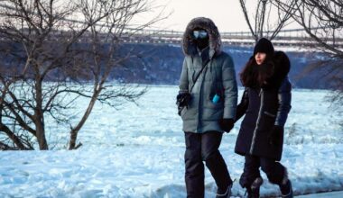 New Yorkers bundle up as officials expand safety efforts amid freezing weather