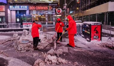 Snow totals in New York, New Jersey climbing as major blizzard continues