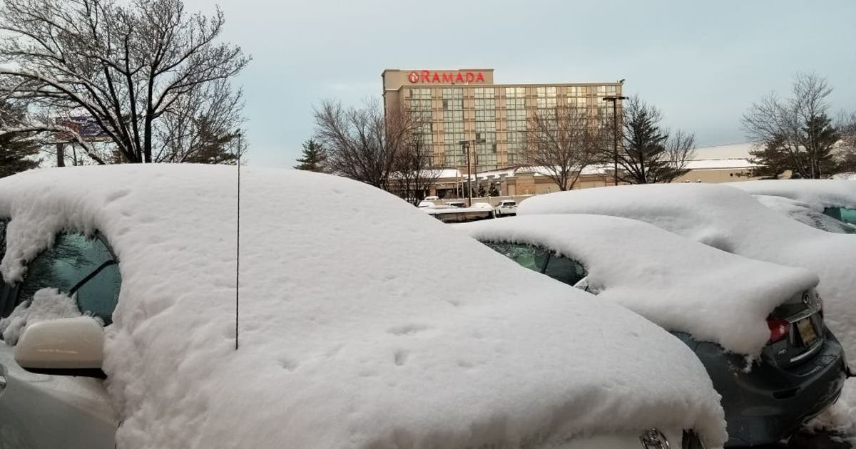 Newark announces mandatory overnight travel ban