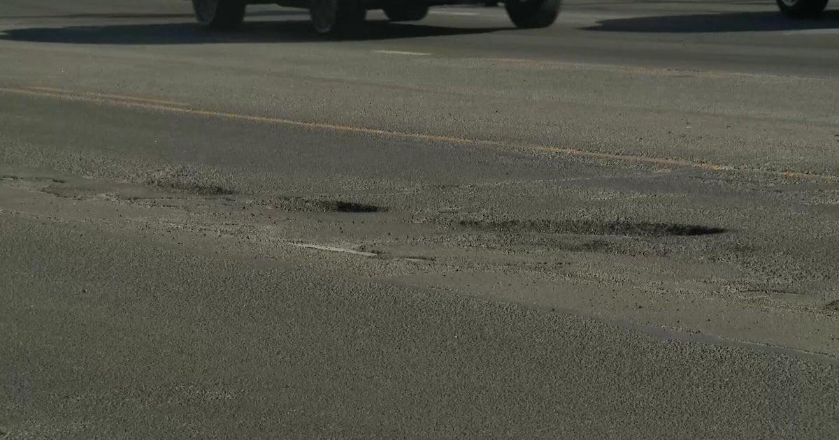 Suffolk County's Middle Country Road needs emergency pothole repairs, officials say