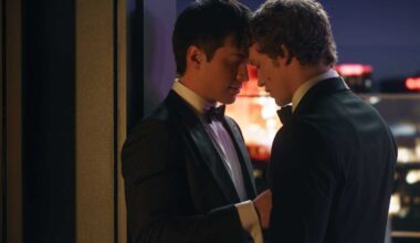 Greenwich Village ‘Heated Rivalry’ look-alike contest draws major crowd, minor resemblance – amNewYork