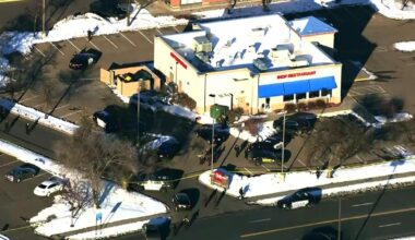 Brooklyn Center police ask public to stay away from city intersection due to "active investigation"