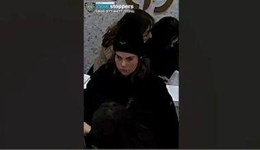 News 12 | Brooklyn | Woman wanted for carrying out $94,000 jewelry heist in Gravesend