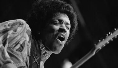 New York to Co-Name Iconic Greenwich Village Street 'Jimi Hendrix Way'