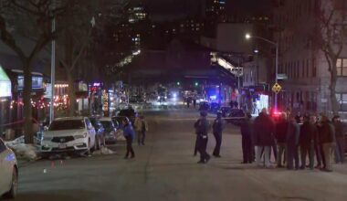 17-year-old boy arrested in Bronx shooting that left 1 teen dead, 2 hurt