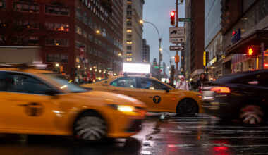 New Yorkers Are Ditching Uber & Lyft For Cheap, Illegal Rideshare Apps