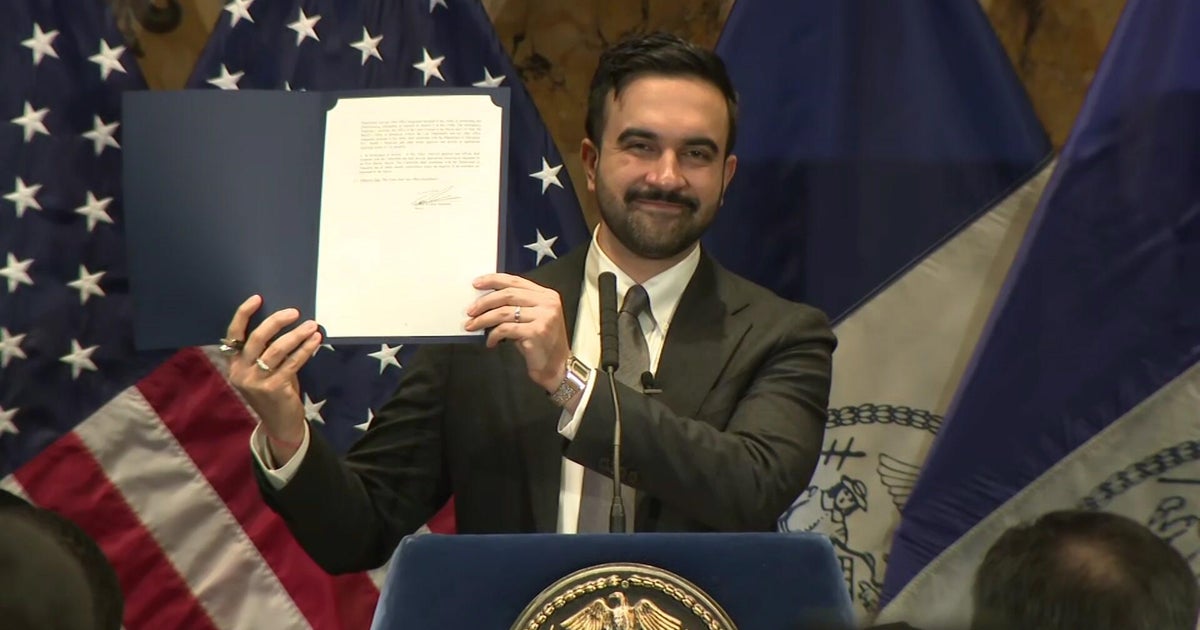 Mamdani signs executive order to protect New Yorkers from "abusive immigration enforcement"