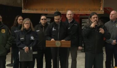 New York City Prepping Salt Spreaders, Plows As Winter Storm Hernando Threatens East Coast