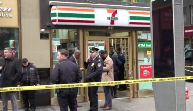 1 dead after shooting at Manhattan 7-Eleven, police say