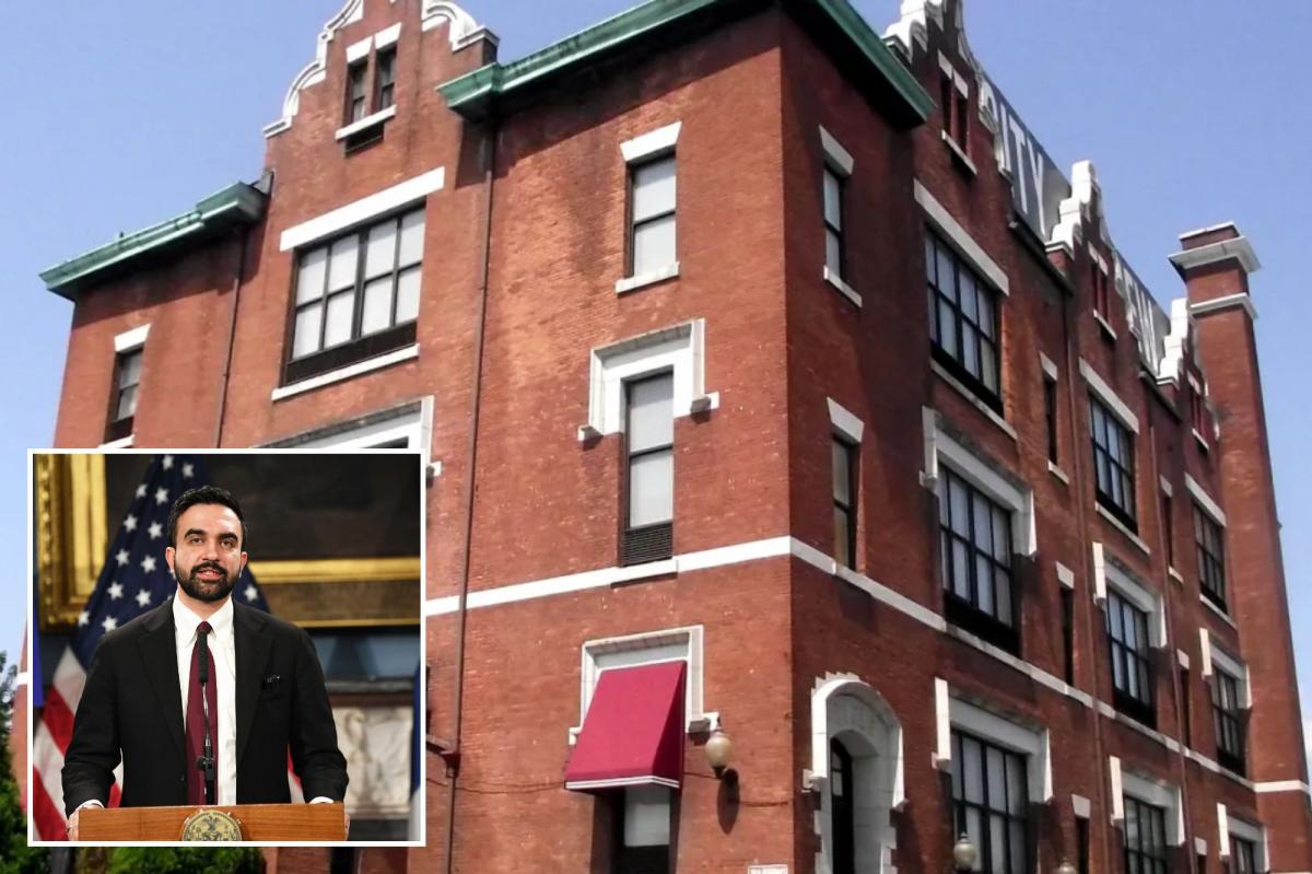 Dozens of students, families evicted from NYC homeless shelter