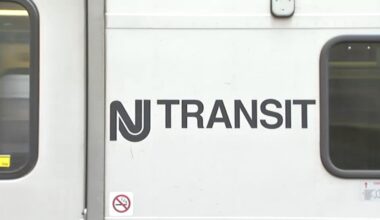 NJ Transit delays mount for Penn Station after disabled train – NBC New York