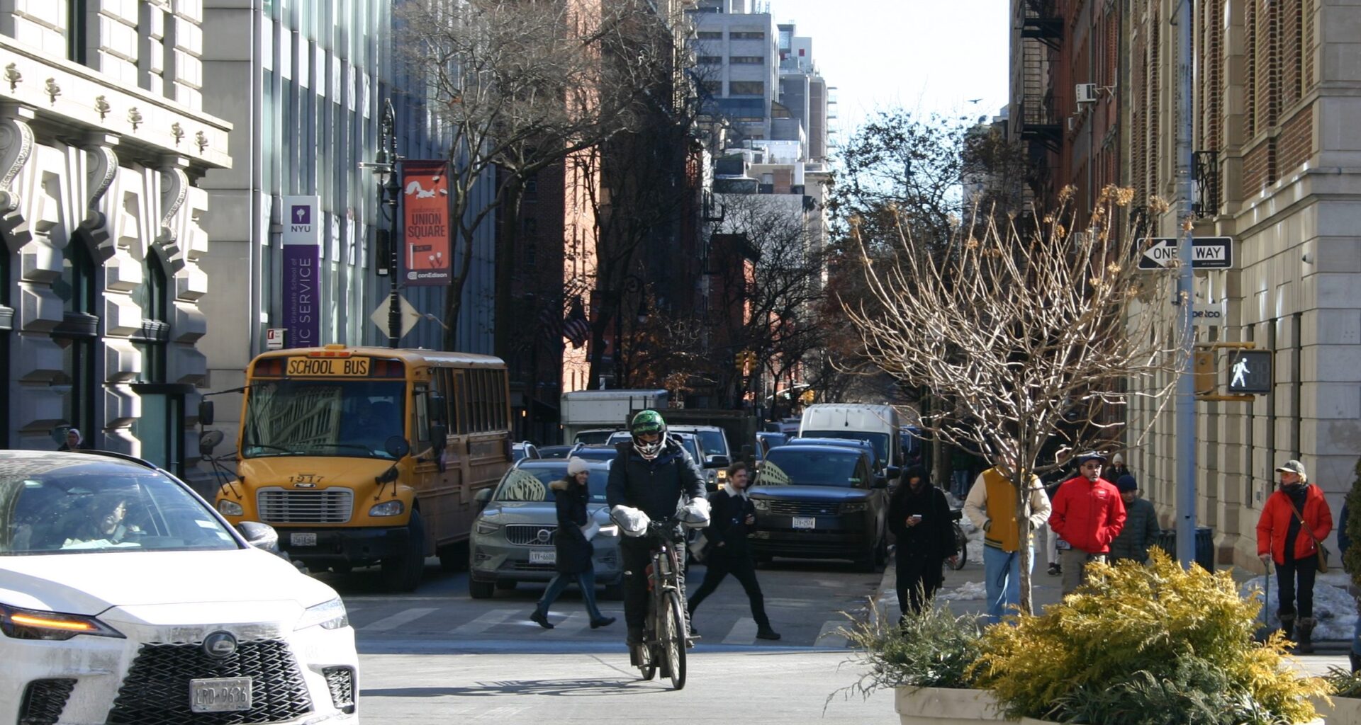 Manhattan Panel Pans DOT Plan for Unprotected E. 17th St. Bike Lane
