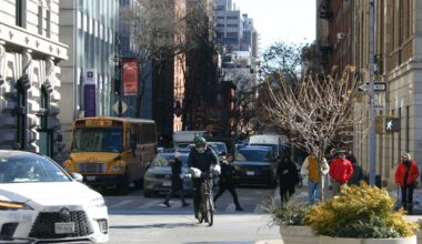 Manhattan Panel Pans DOT Plan for Unprotected E. 17th St. Bike Lane