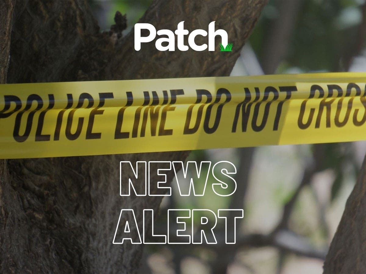 Man Shot In Head At NYC Laundromat, Police Say