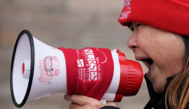Nurses and New York hospital system reach a tentative deal to end the city’s largest nursing strike
