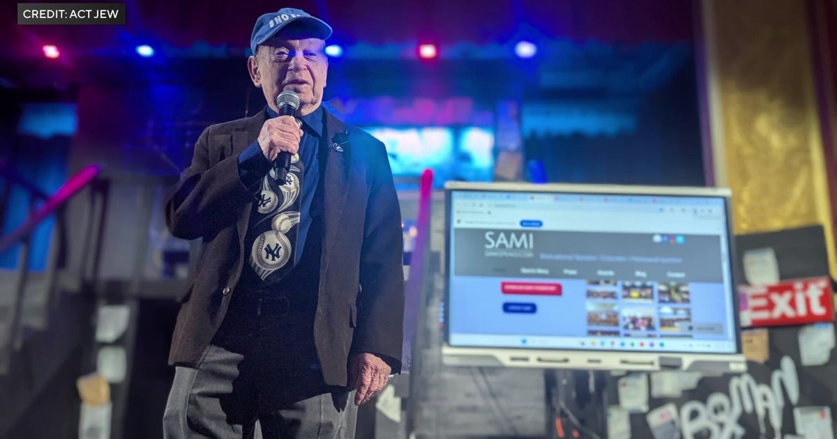 Holocaust survivor speaks at Brooklyn middle school after controversy involving principal