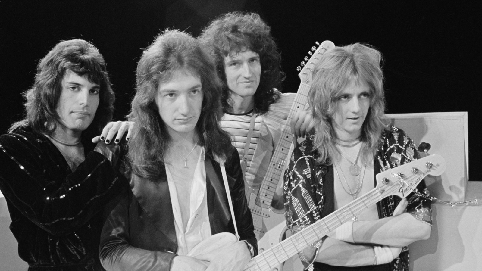 Queen Plan Lavish 'Queen II' Box Se With Outtakes, Live Recordings
