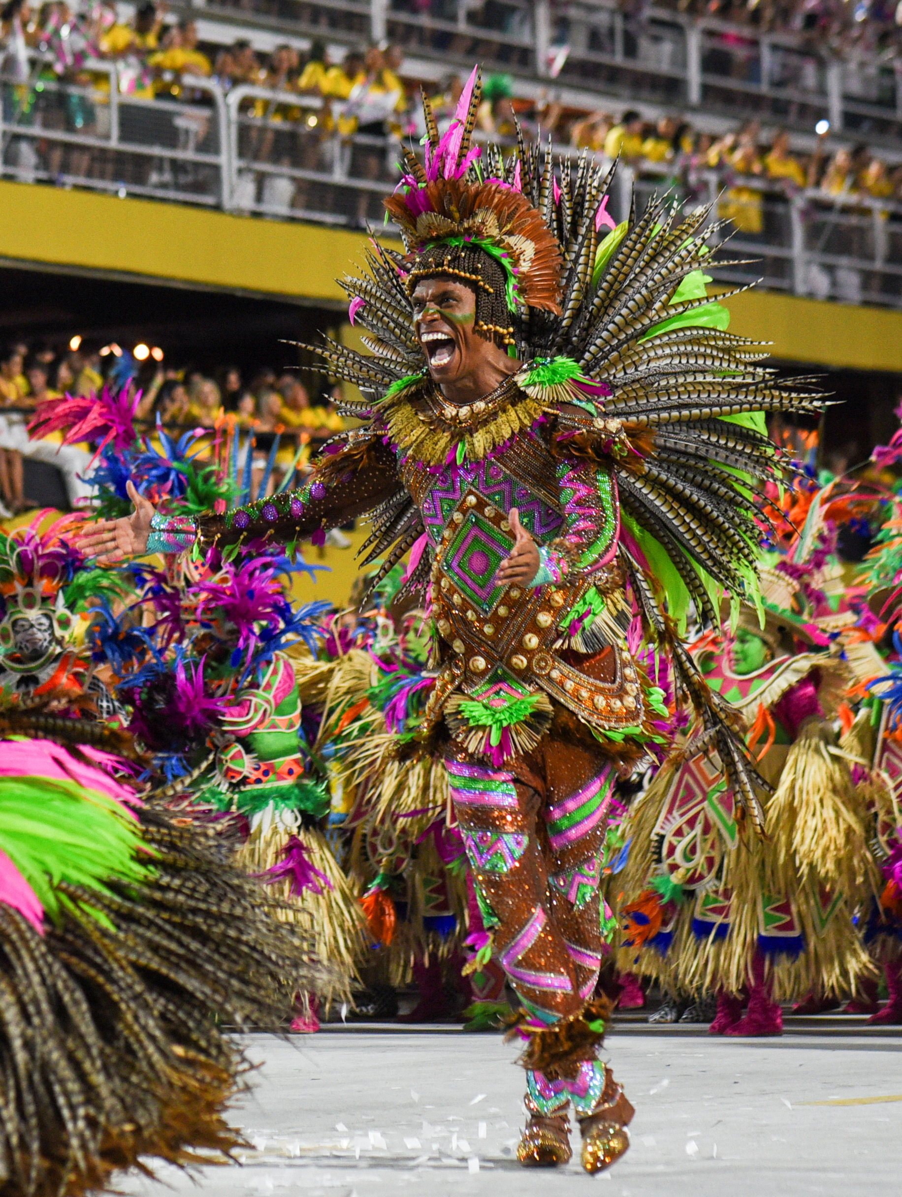 The Rio Carnival, the crown jewel of Brazil’s cultural calendar, exploded into full spectacle on Carnival Sunday, February 16, 2026. Held at the famed Sambadrome, samba schools paraded in dazzling costumes and towering floats, competing in the celebration’s most anticipated and electrifying night.