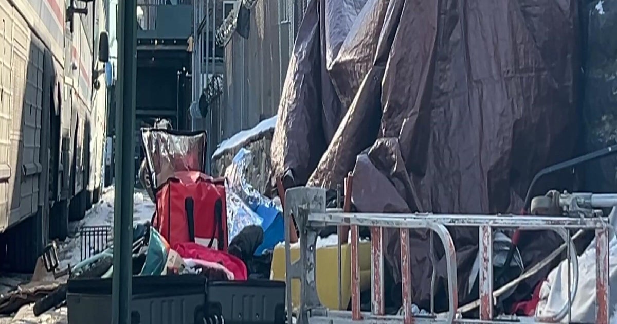 NYC Mayor Zohran Mamdani reverses course on homeless encampment sweeps. Here's how.