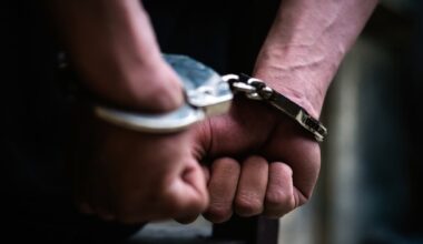 Manhattan Beach Weekly Crime Blotter: 14 Arrests, 2 Burglaries, 2 Thefts