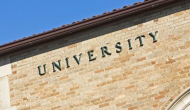 Manhattan Beach Natives Make Tufts University's Dean's List