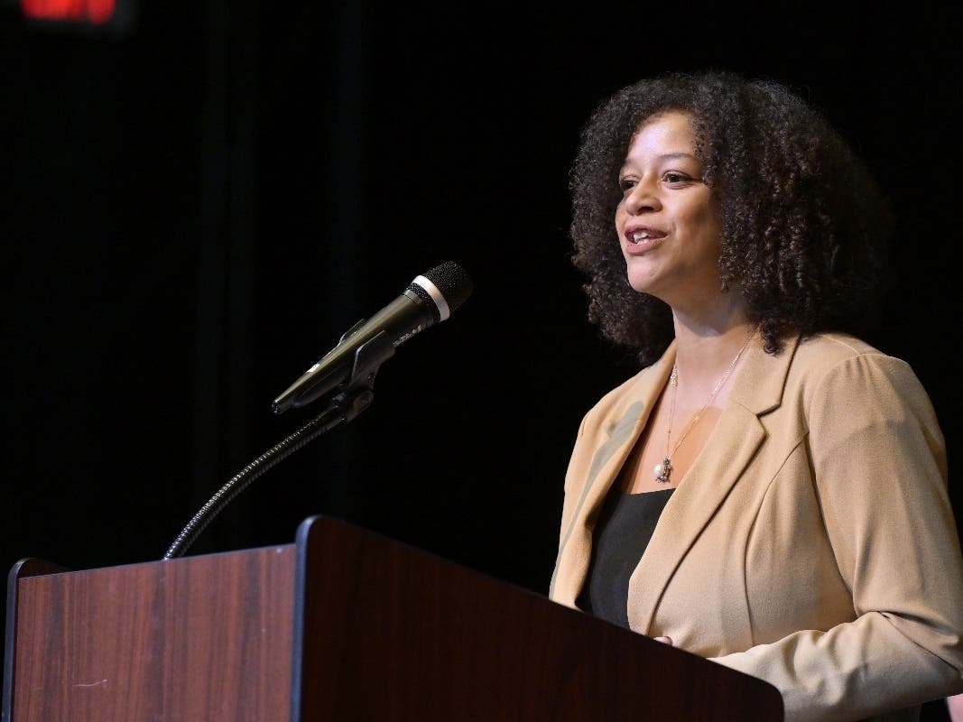 EMS Pay Gap Spotlighted As NYC Workers Leave For Nassau