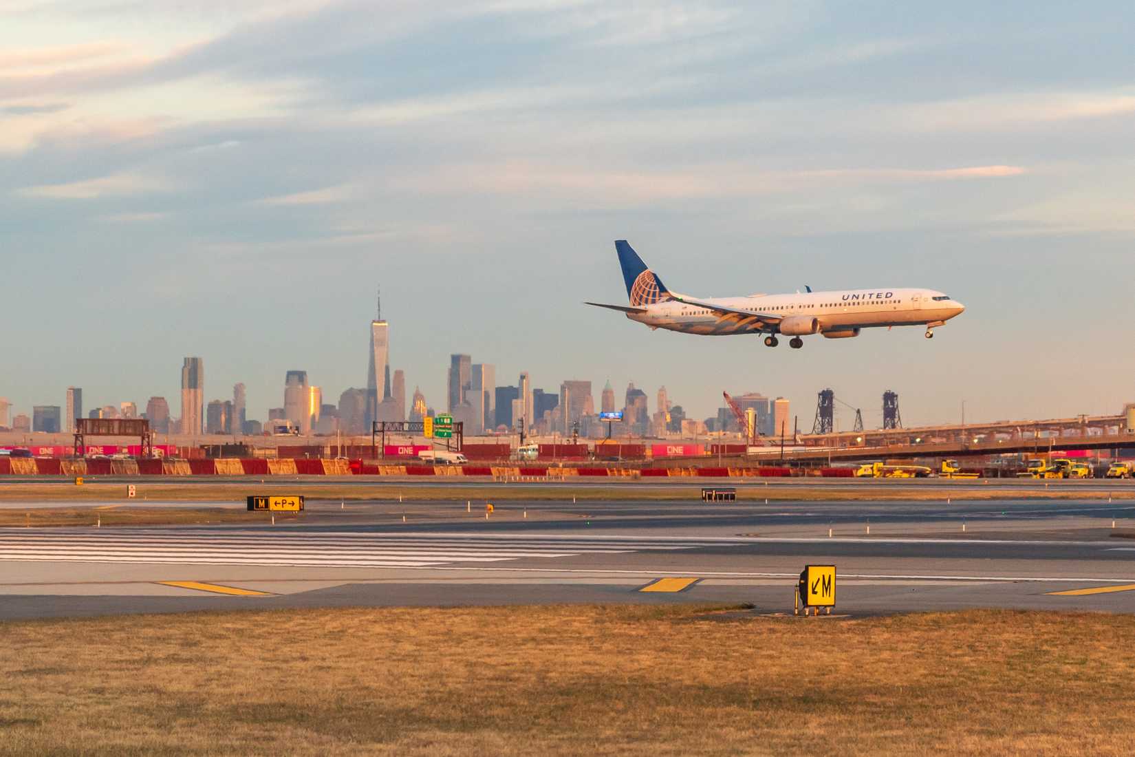 New York City skyline - Newark Airport