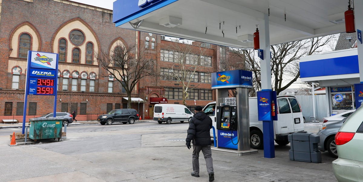 Many NYC Gas Stations Selling Regular Gas as Premium, Report Suggests