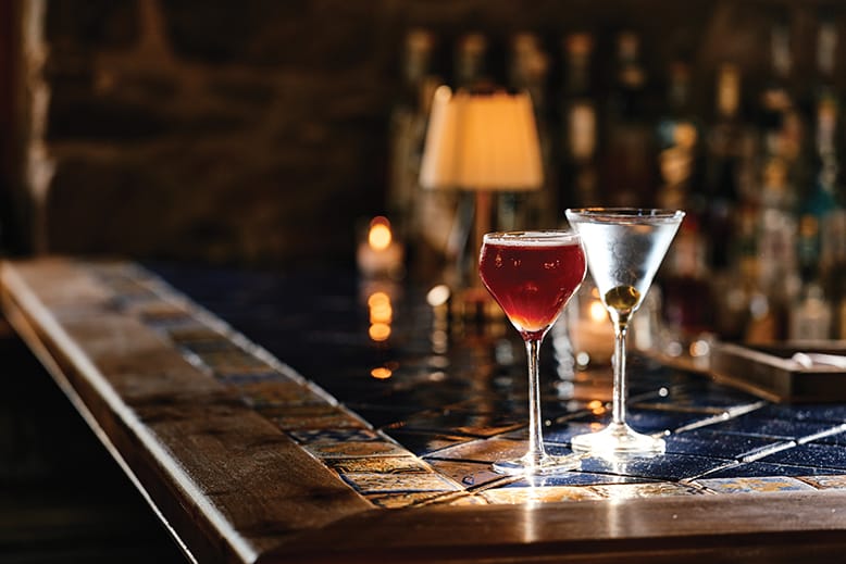 Cocktails at the Sergeantsville Inn in Sergeantsville, NJ