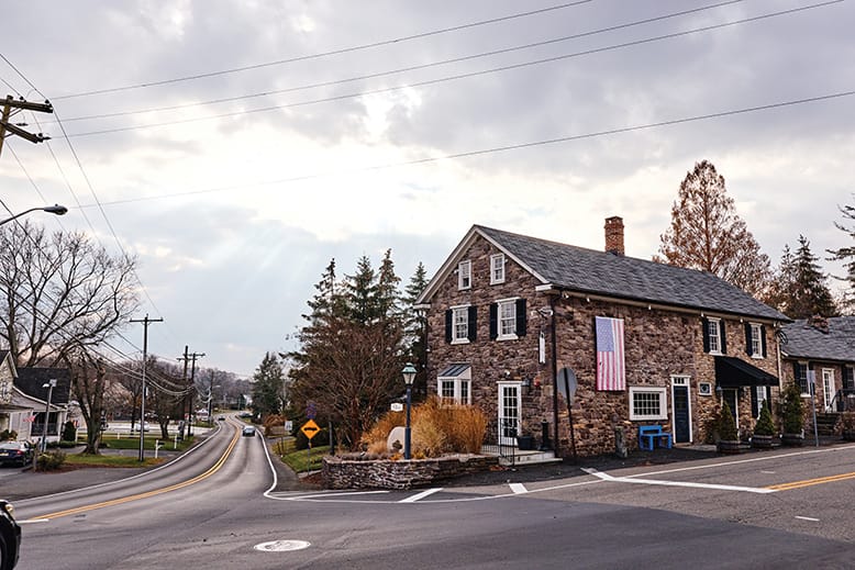 Exterior of Sergeanstville Inn in Sergeantsville, NJ