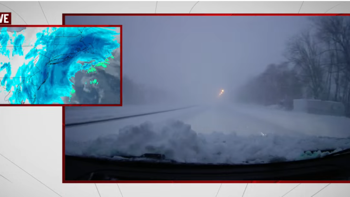 Live Times Square cam as snow falls, plus blizzard tracker – NBC New York