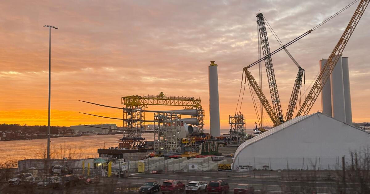 Judge rejects Trump effort to block offshore wind project in N.Y.