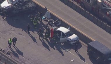 Long Island Expressway accident: Multiple cars crash Friday morning