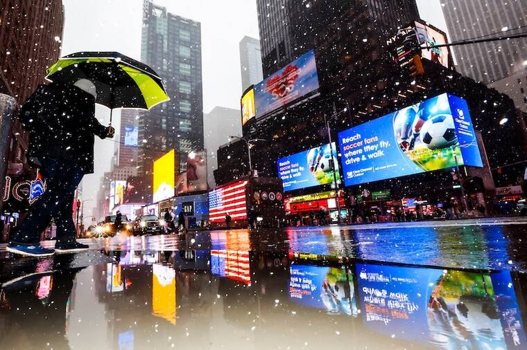 New York, other states under state of emergency amid blizzard warning